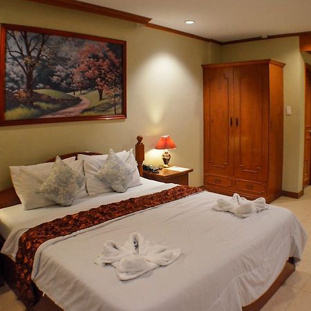Subic Waterfront Resort And Hotel Buitenkant foto