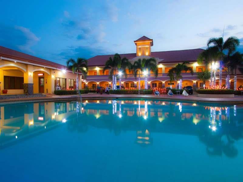 Subic Waterfront Resort And Hotel Buitenkant foto